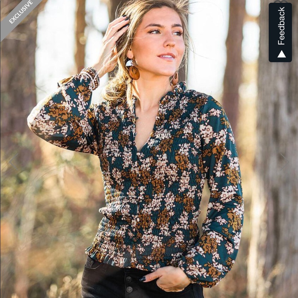 Gimmicks Floral Smocked Blouse